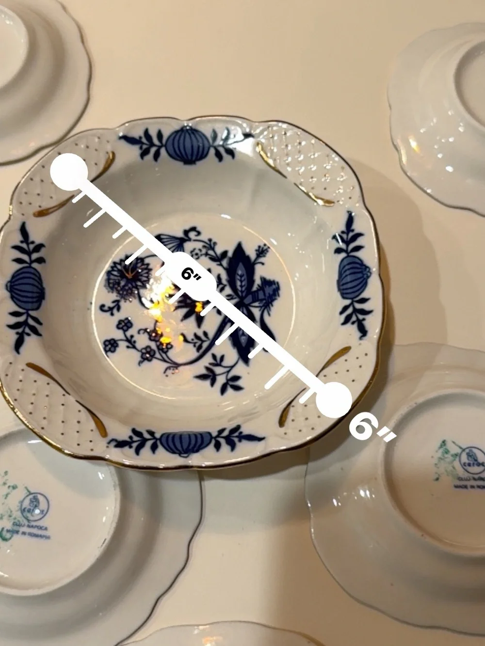 Ceroc Cluj-Napoca porcelain set from Romania blue onion pattern w/ gold trim